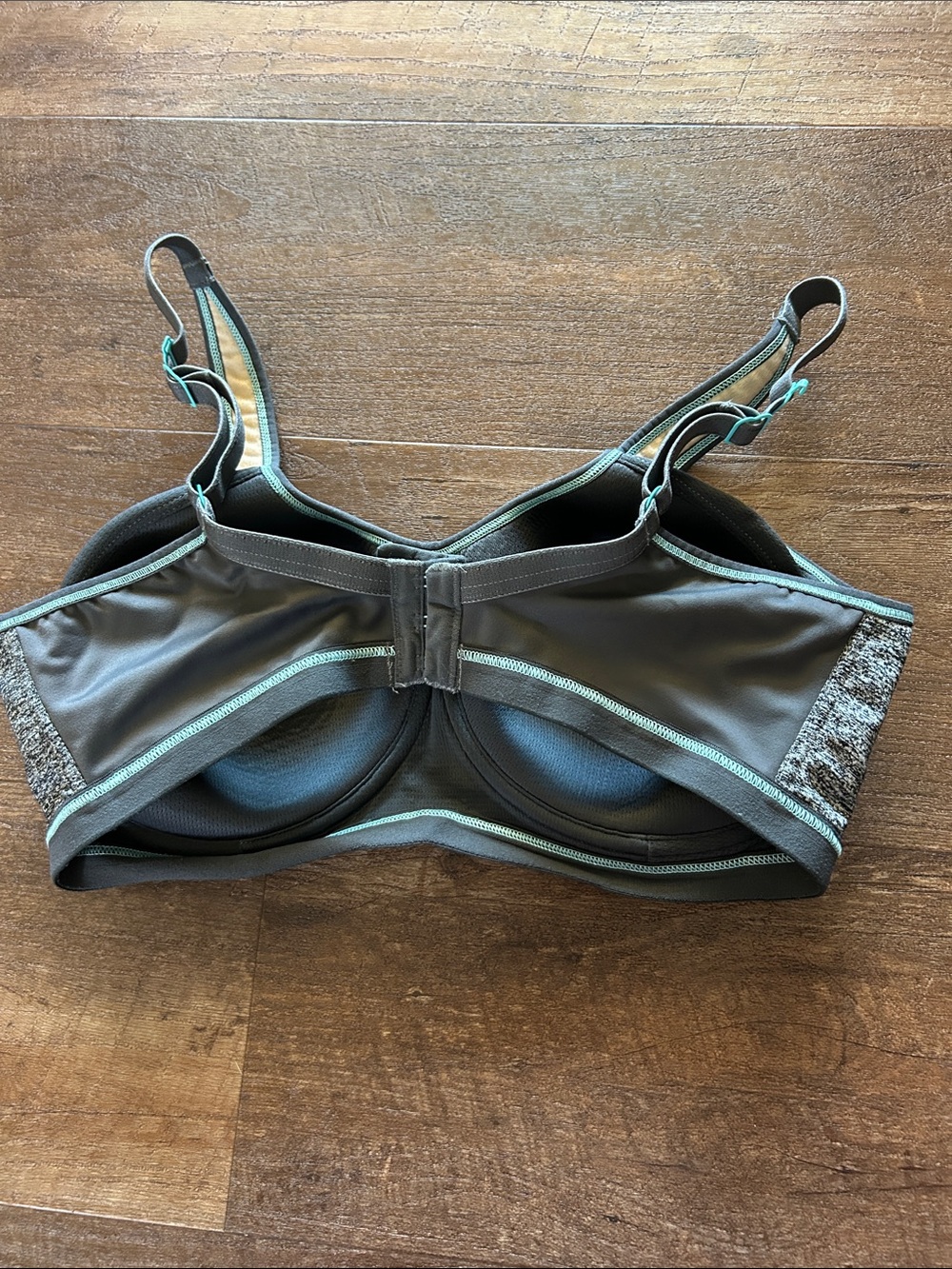 Freya Active Sports Bra Size 34DD - Picture 4 of 7